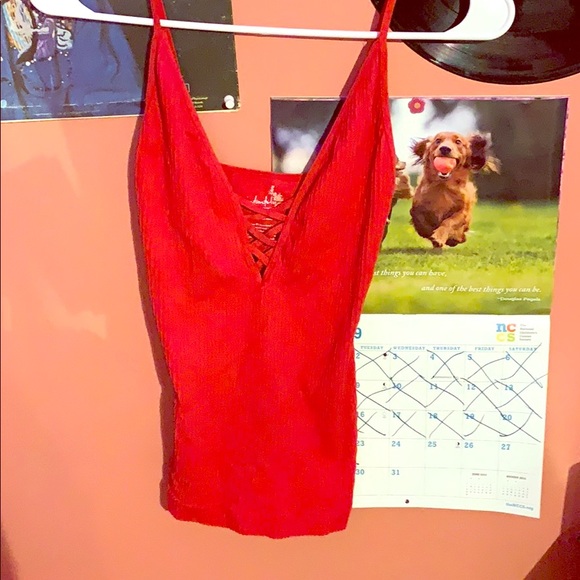 Red Ruched Tank Top - Picture 2 of 2